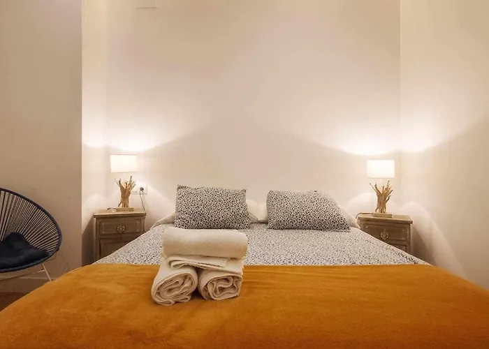 Estrena Glamour Y Guggenheim