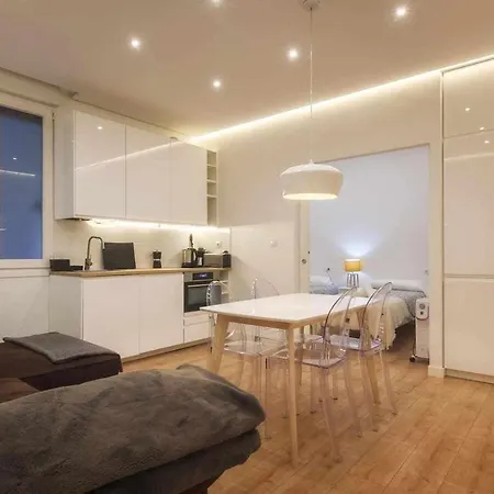 Estrena Glamour Y Guggenheim By The Urban Hosts